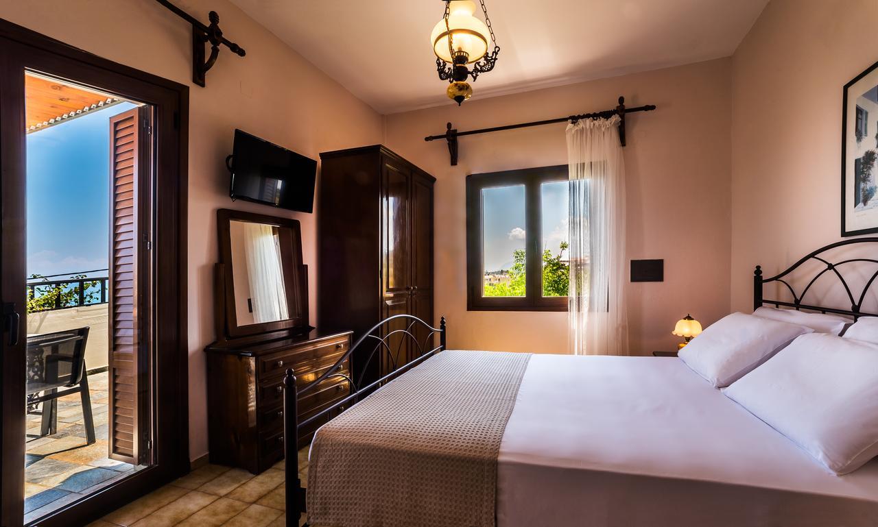 Villa Merabello Agia Marina Buitenkant foto
